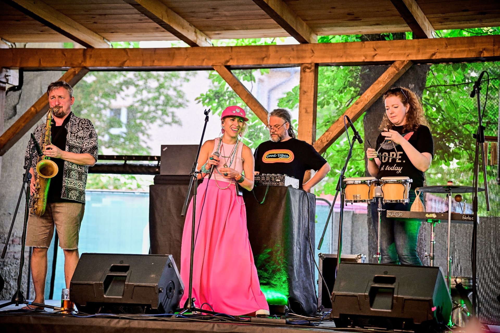 Live band · letní stage